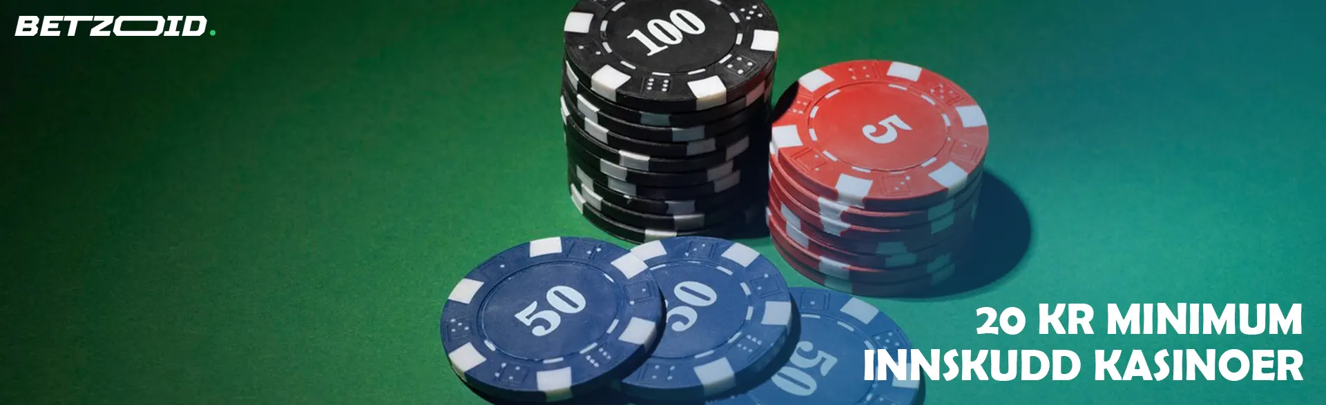 Pokerbrikker i forskjellige valører.