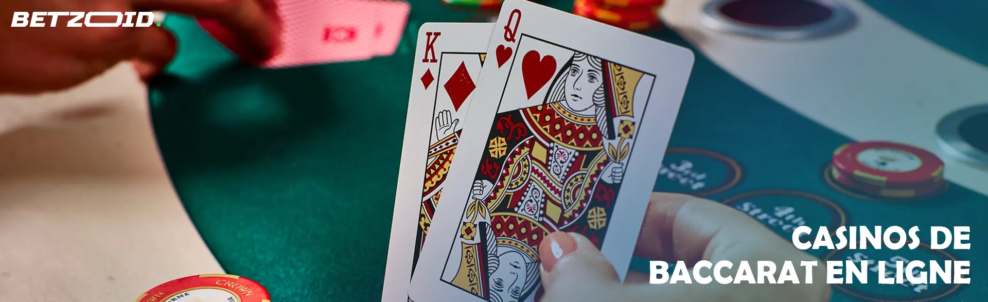 Deux cartes entre les mains du joueur.