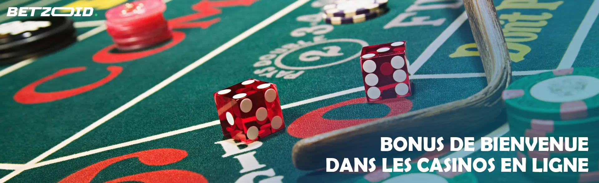 Jouer aux dés et aux jetons sur la table du casino.