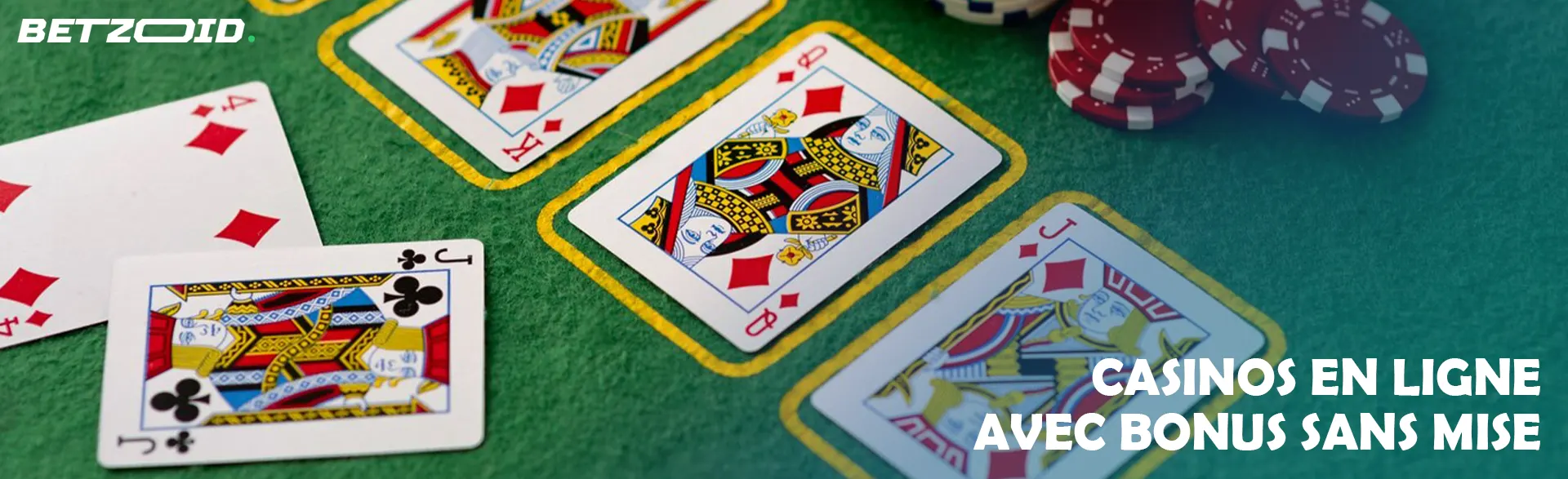 Jouer aux cartes à côté des jetons de casino.