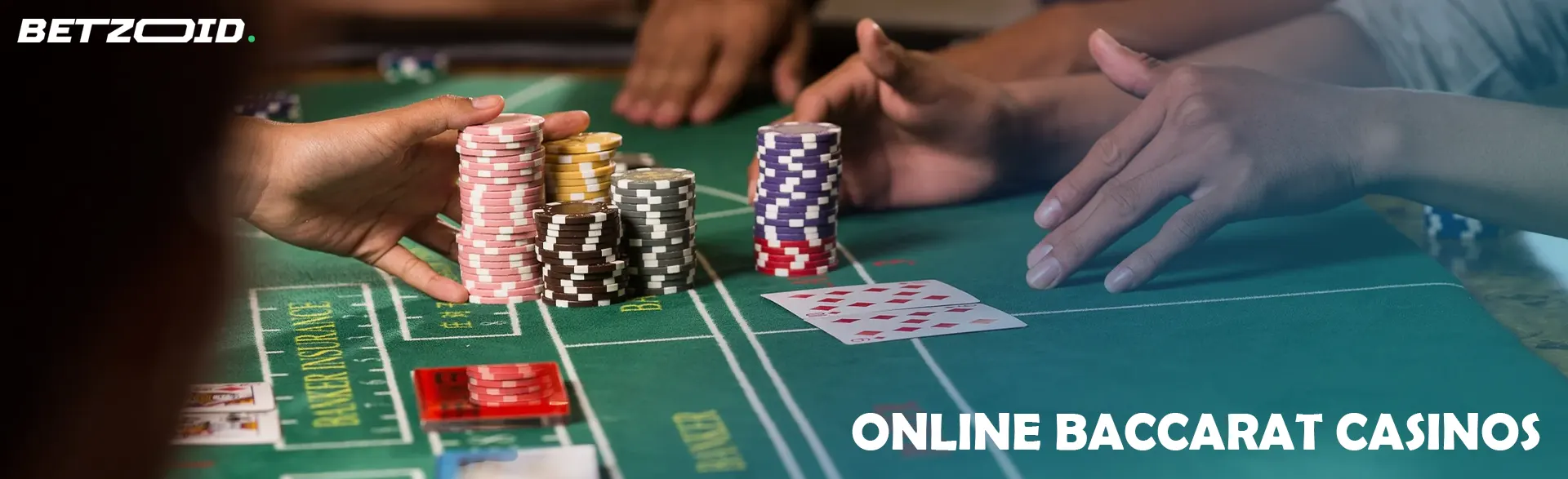 Spieler schließen Wetten mit Casino-Chips ab.