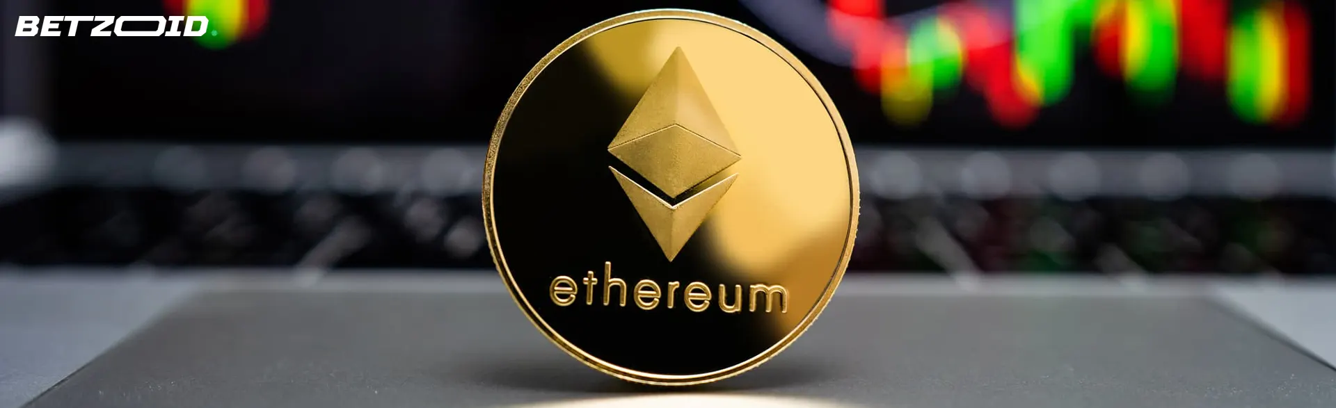 Une pièce de cryptomonnaie Ethereum sur fond de graphiques.
