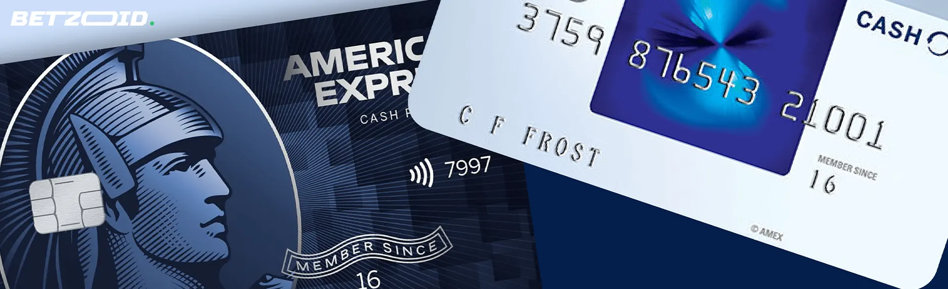 Primer plano de las tarjetas de crédito American Express.